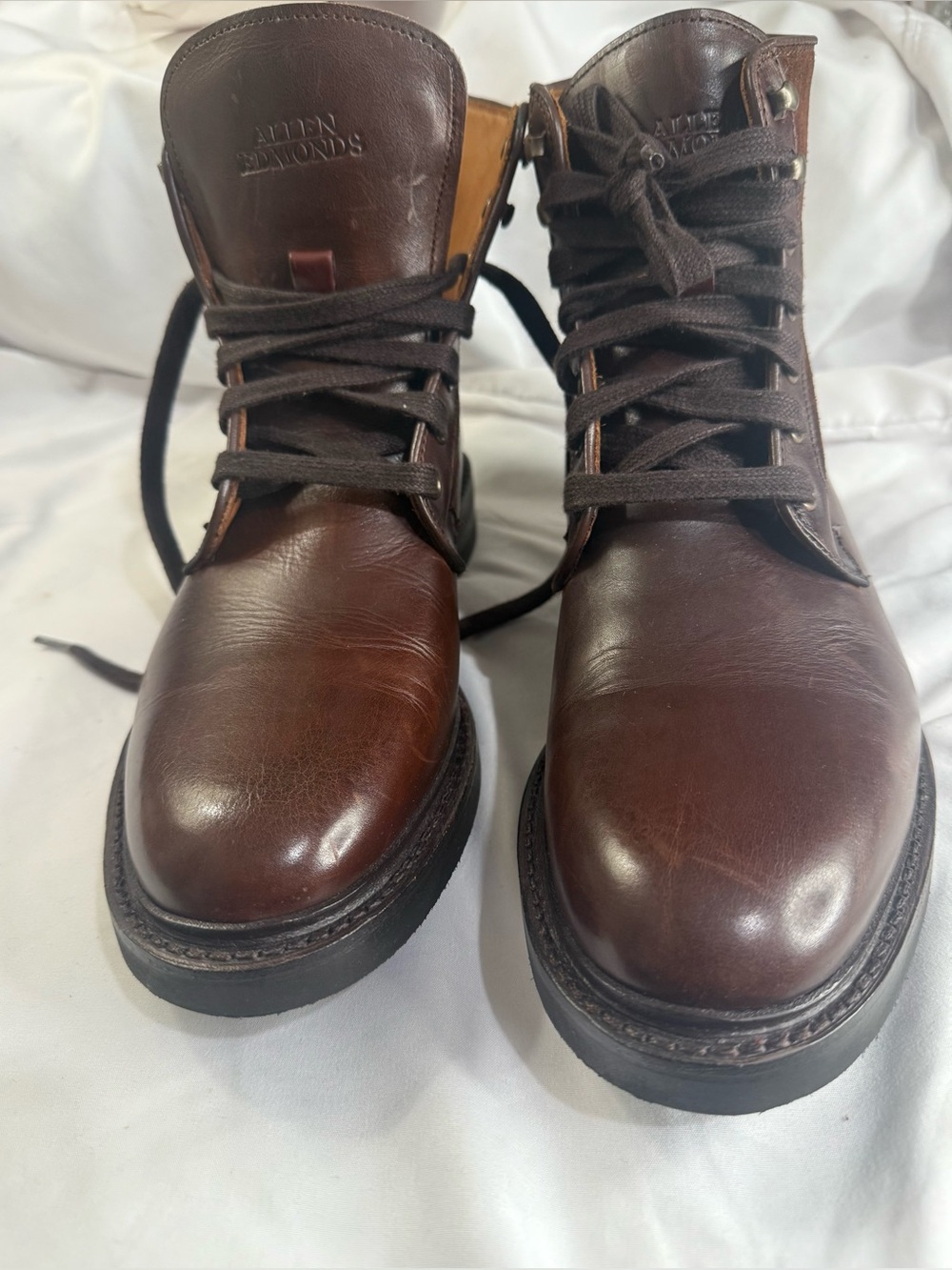Allen Edmonds Men's Dain Leather and Suede Lace-Up Boots Size 9D